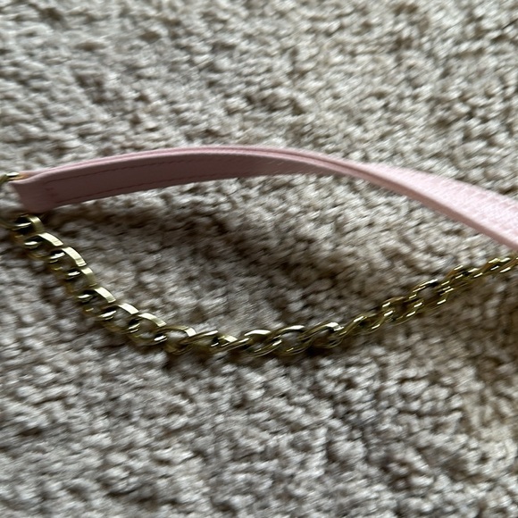 Betsy Johnson Pink Quilted Wristlet - Picture 4 of 6